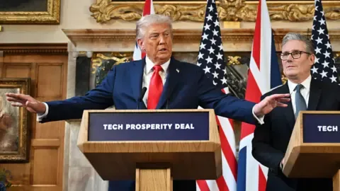 Trump Proposes Starmer May Use Armed Forces to Secure UK Frontiers
